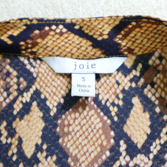 Joie Size S Talin Snakeskin Print Button Down Blouse Fading Sun Tan - Picture 10 of 11